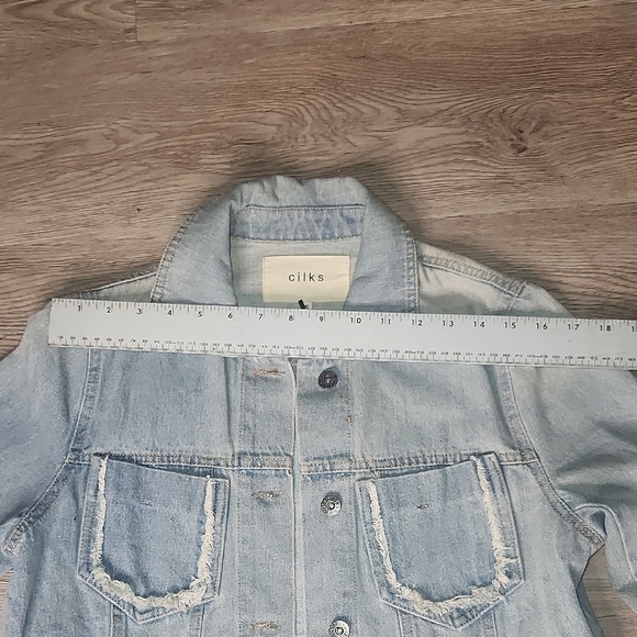 Two-Tone Denim Jacket - Picture 4 of 6